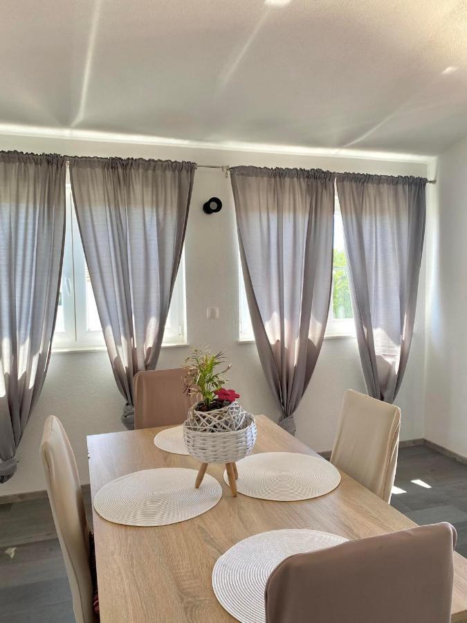Apartman Ritta Biograd Na Moru Exterior photo